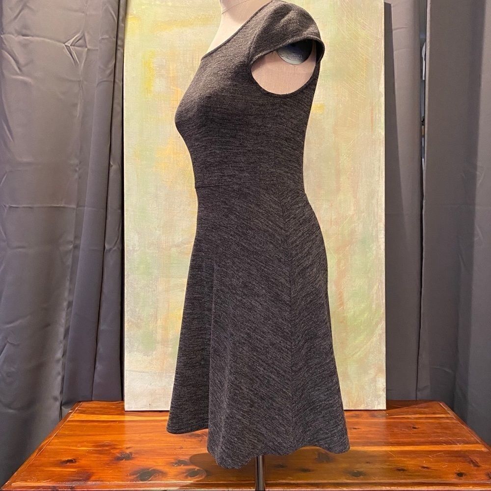 Everly Medium Gray Short-Sleeve Dress - Picture 4 of 5